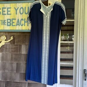Navy blue and white summer short sleeve dress large
